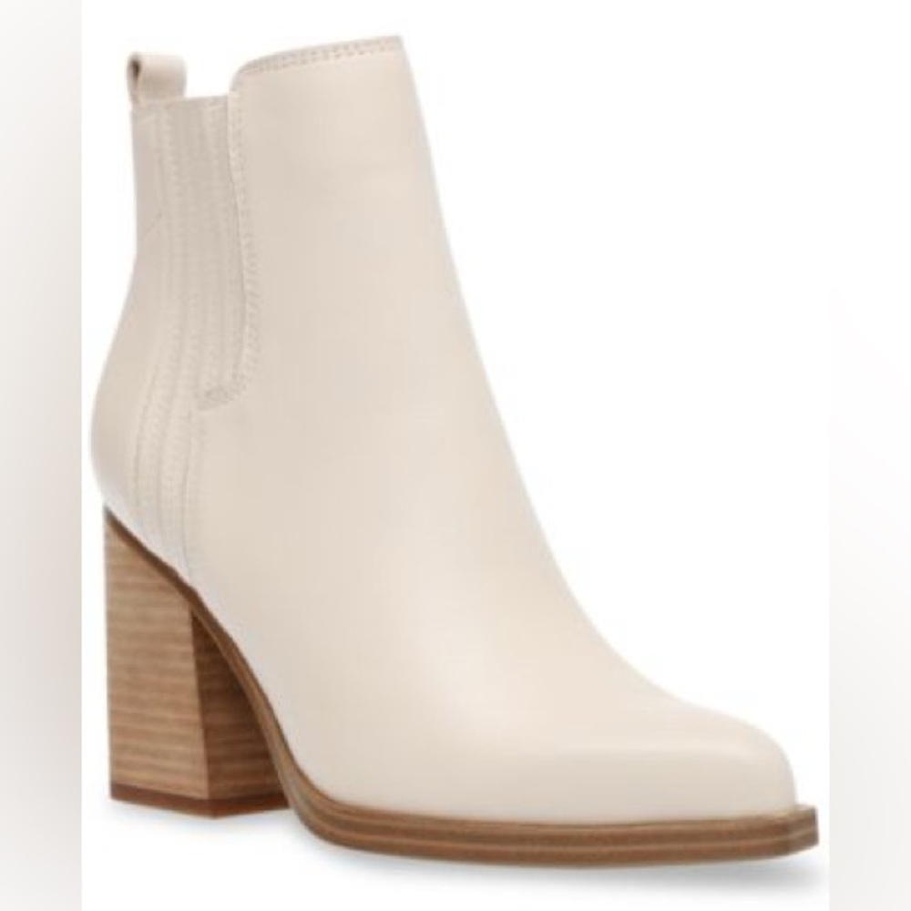 Steve Madden Karly Boot • Bone • Block Heel • NEW